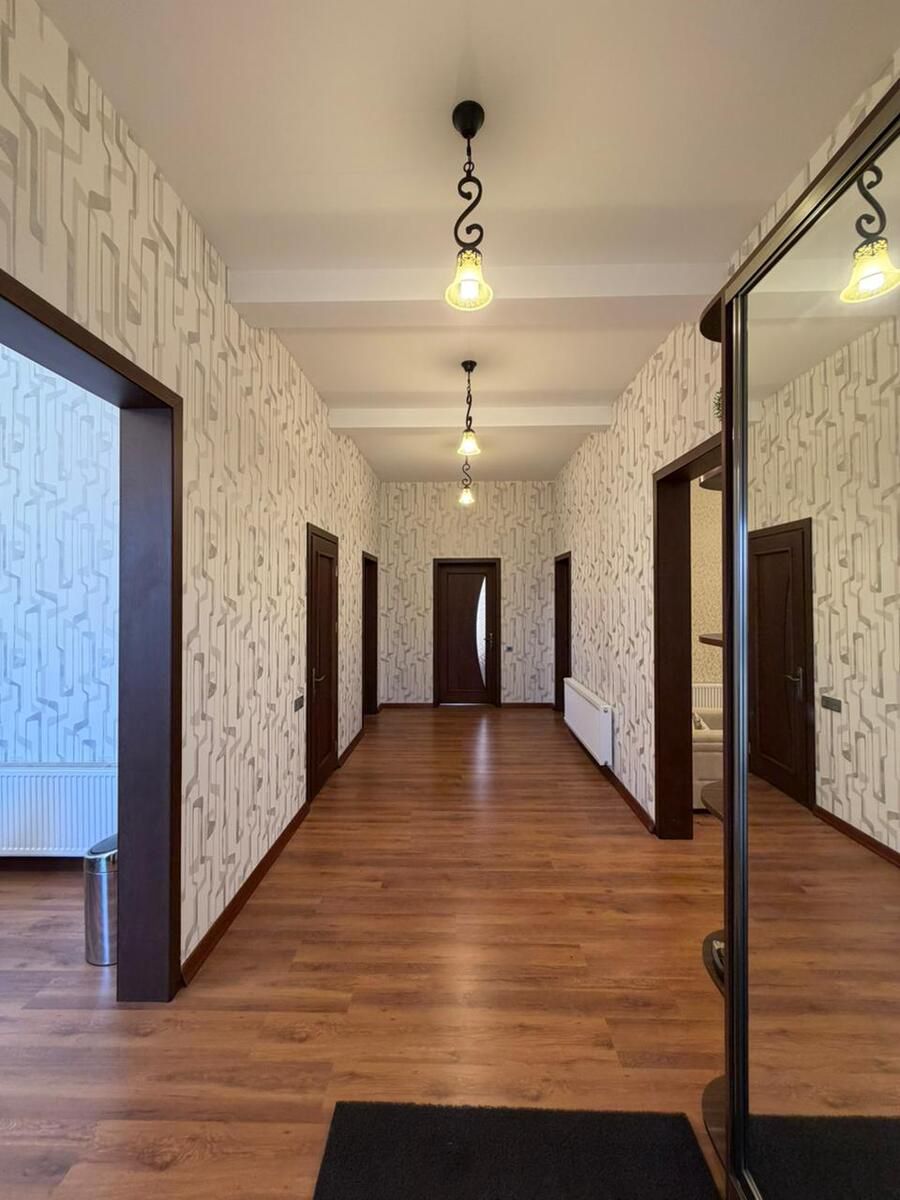 Satılır 5 otaqlı həyət evi/bağ evi 200 m² — Ev, villa, Bakı (8)