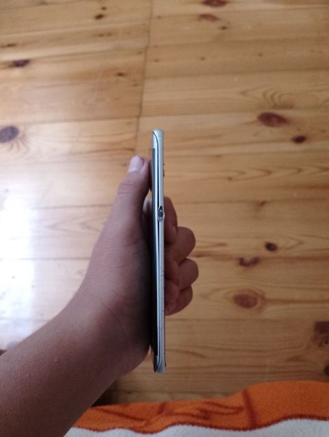 Samsung Galaxy S7 Edge, 32 GB, rəng - Gümüşü