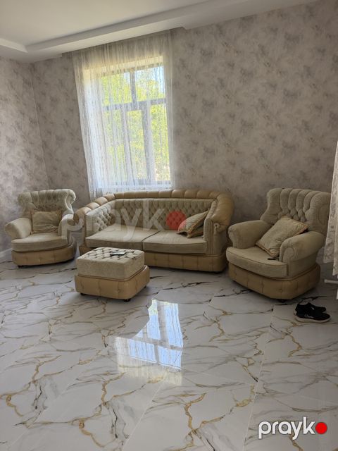 İcarəyə verilir 3 otaqlı həyət evi/bağ evi 175 m²