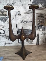 İki şam üçün dekorativ şamdan - metaldan, vintage stil — Figurines and statues