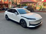 Changan Qiyuan A05, 1.5 L, 9.07 kWh, 2025 il, 6 500 km — Авто