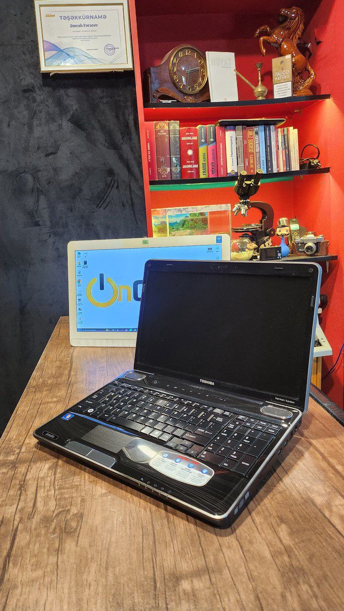Noutbuk Toshiba Satallite — Elektronika, Bakı (2)