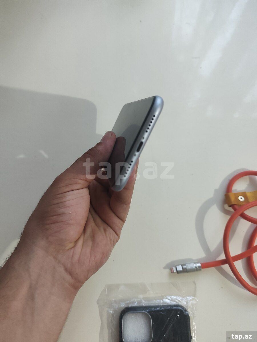 Apple iPhone 11 Purple 64GB/4GB — Telefonlar və qadjetlər, Quba (7)