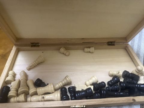Taxta şahmat dəsti - Material: təbii ağacdan hazırlanmış qatlanan — İdman və Əyləncə