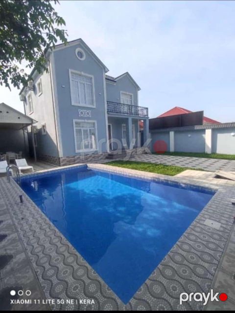 İcarəyə verilir 4 otaqlı həyət evi/bağ evi 180 m²