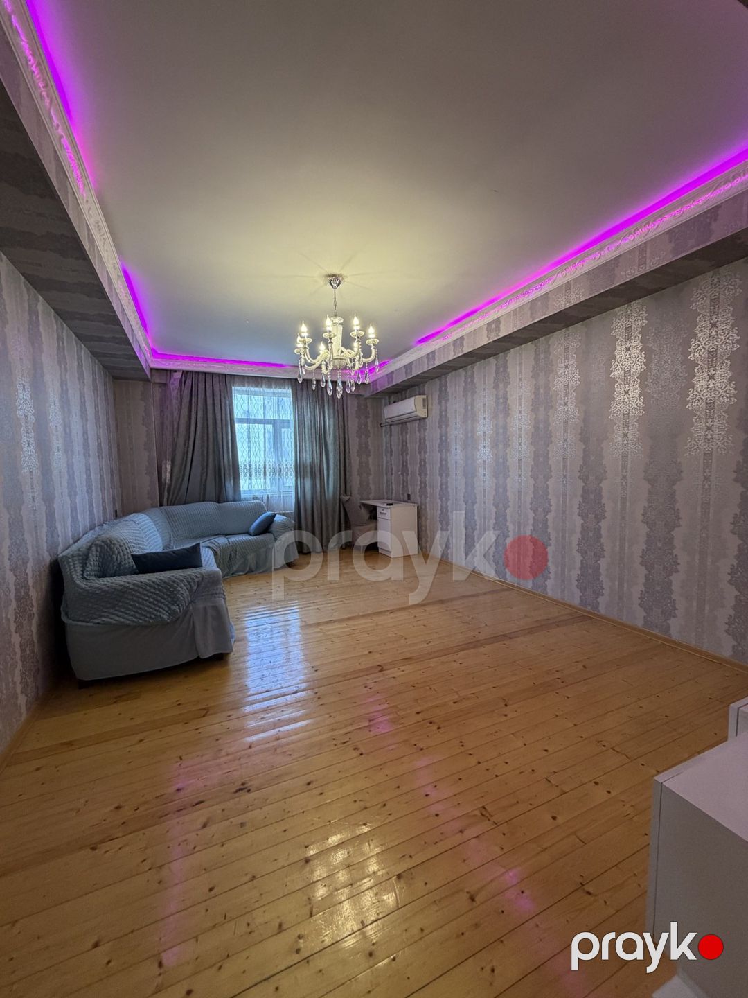 Satılır 2 otaqlı yeni tikili 80 m² — Mənzil, Bakı (2)