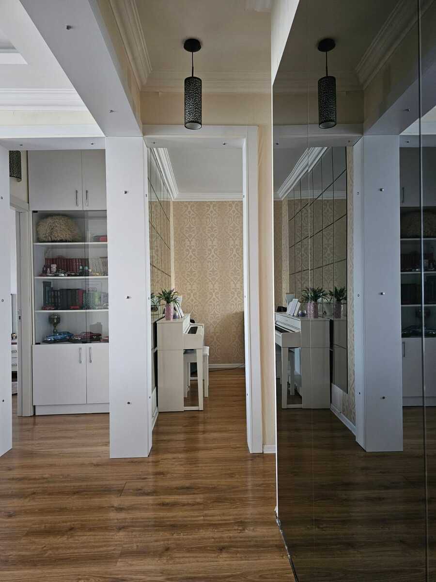 Satılır 4 otaqlı köhnə tikili 100 m² — Mənzil, Bakı (8)