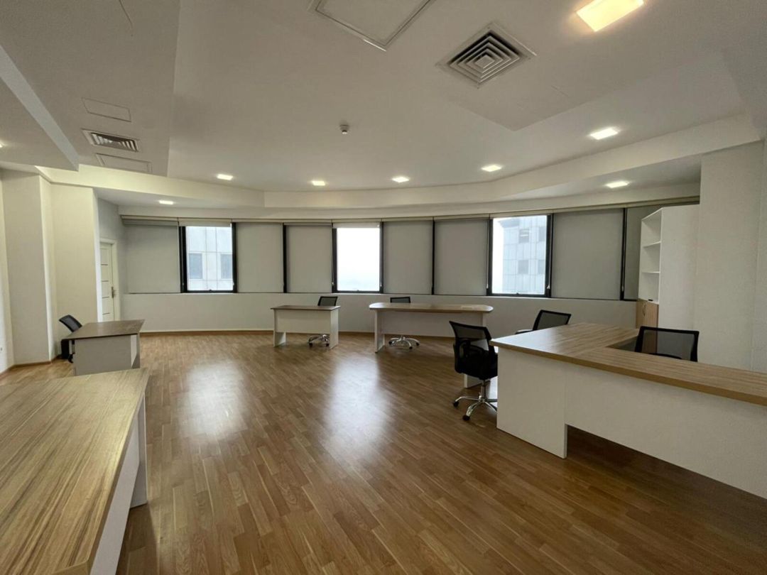 İcarəyə verilir 4 otaqlı ofis 245 m² — Ofis, Bakı (2)