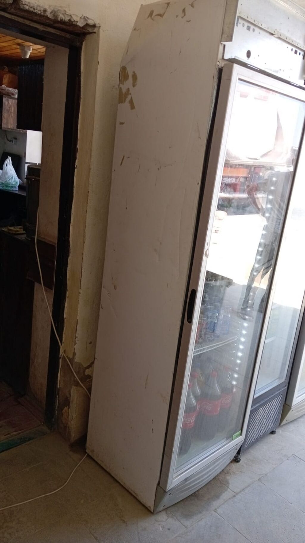 Soyuducu vitrin və şüşə vitrindən ibarət mağaza avadanlığı paketi - — Mallar, Güzdək (2)