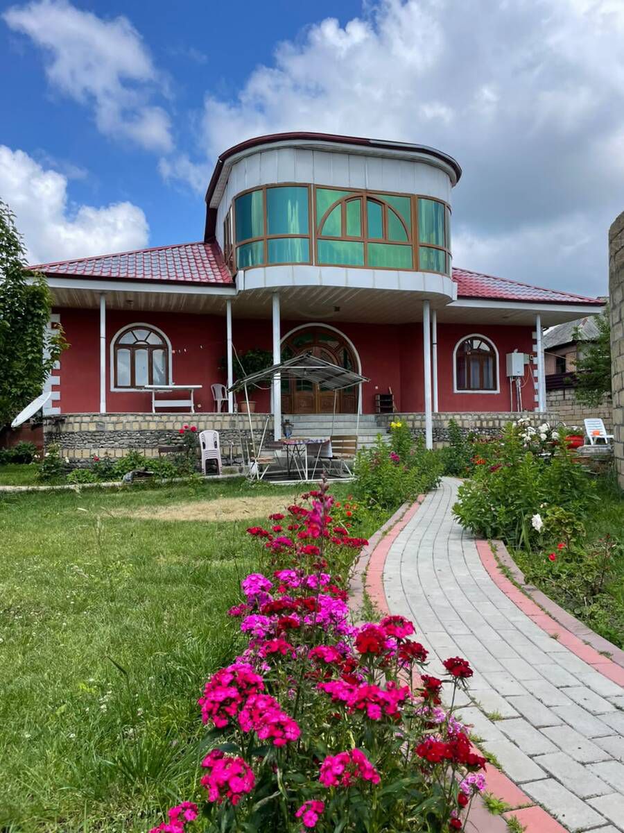 İcarəyə verilir 6 otaqlı həyət evi/bağ evi 140 m² — Ev, villa, Qəbələ (2)
