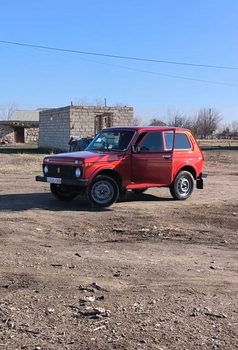 LADA (VAZ) 2121 Niva (4x4), 1984 il — Avtomobillər, Yevlax (2)