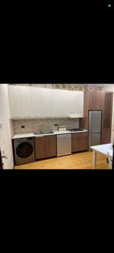 *ZB* *MƏTBƏX MEBELİ* Qiyməti *350 azn* ölçü *4 metr* unvan Yeni — Mallar