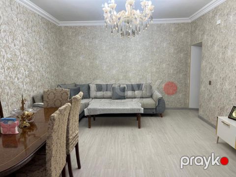 Satılır 5 otaqlı həyət evi/bağ evi 140 m²