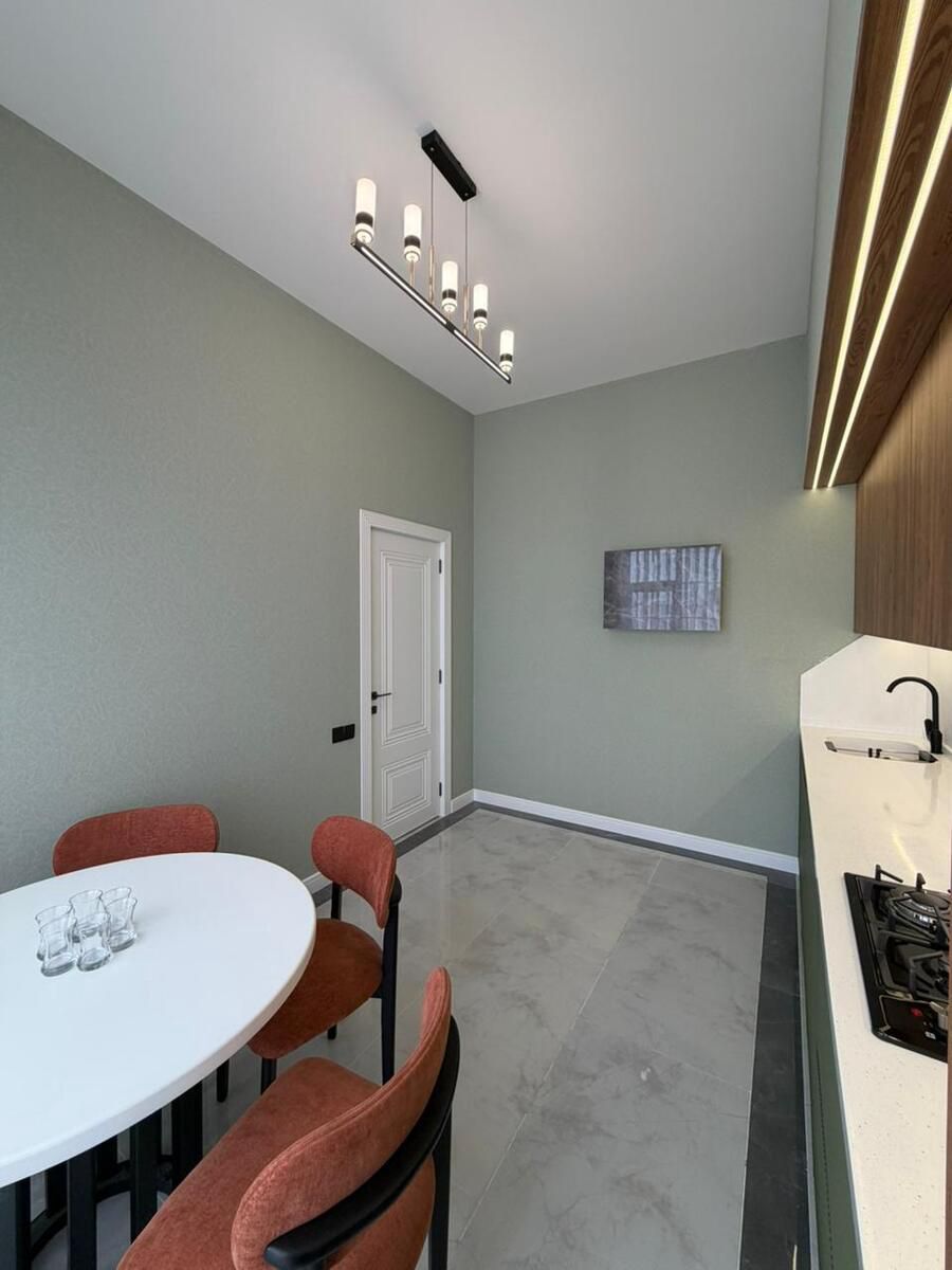 Satılır 4 otaqlı həyət evi/bağ evi 205 m² — Ev, villa, Bakı (11)