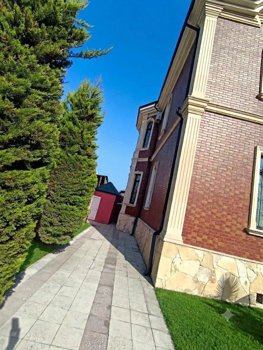 Satılır 7 otaqlı həyət evi/bağ evi 400 m² — Ev, villa, Bakı (4)