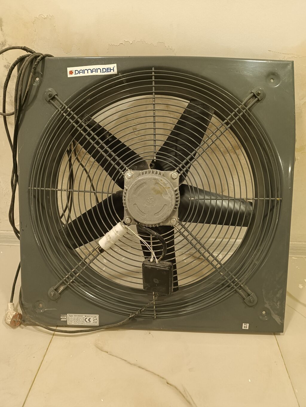 Sənaye divar ventilyatoru – DamaNDEH (Damandeh) markası .3eded var — Ventilyatorlar, Bakı