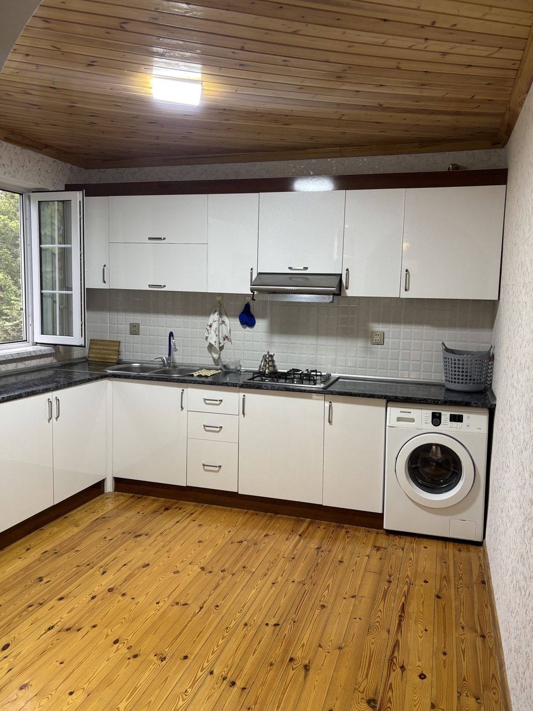 İcarəyə verilir 4 otaqlı həyət evi/bağ evi 200 m² — Ev, villa, Qəbələ (8)