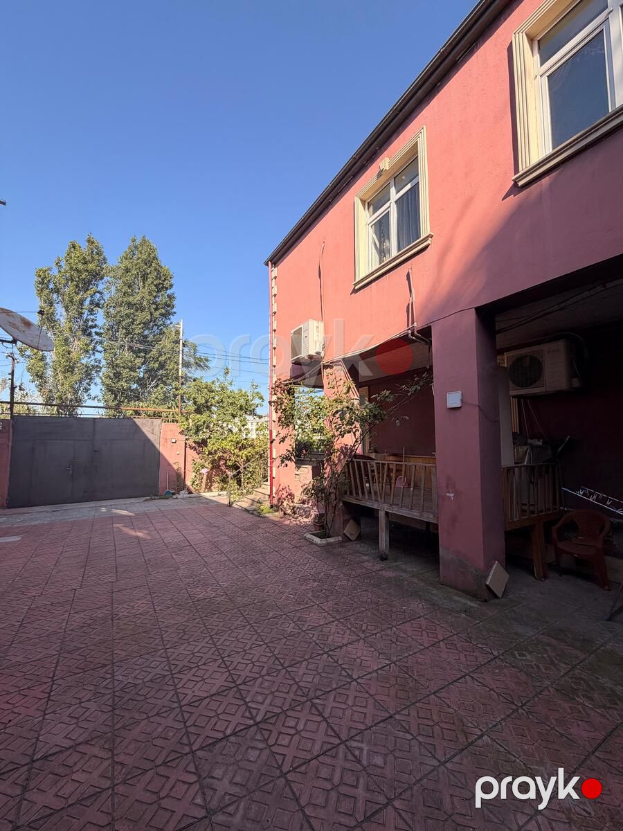 Satılır 8 otaqlı həyət evi/bağ evi 250 m² — Ev, villa, Bakı (3)