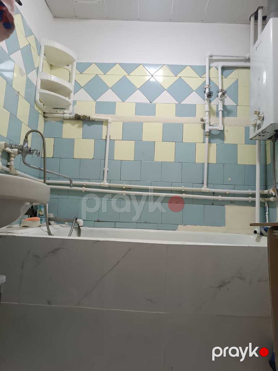 Satılır 2 otaqlı köhnə tikili 70 m² — Mənzil, Bakı (12)