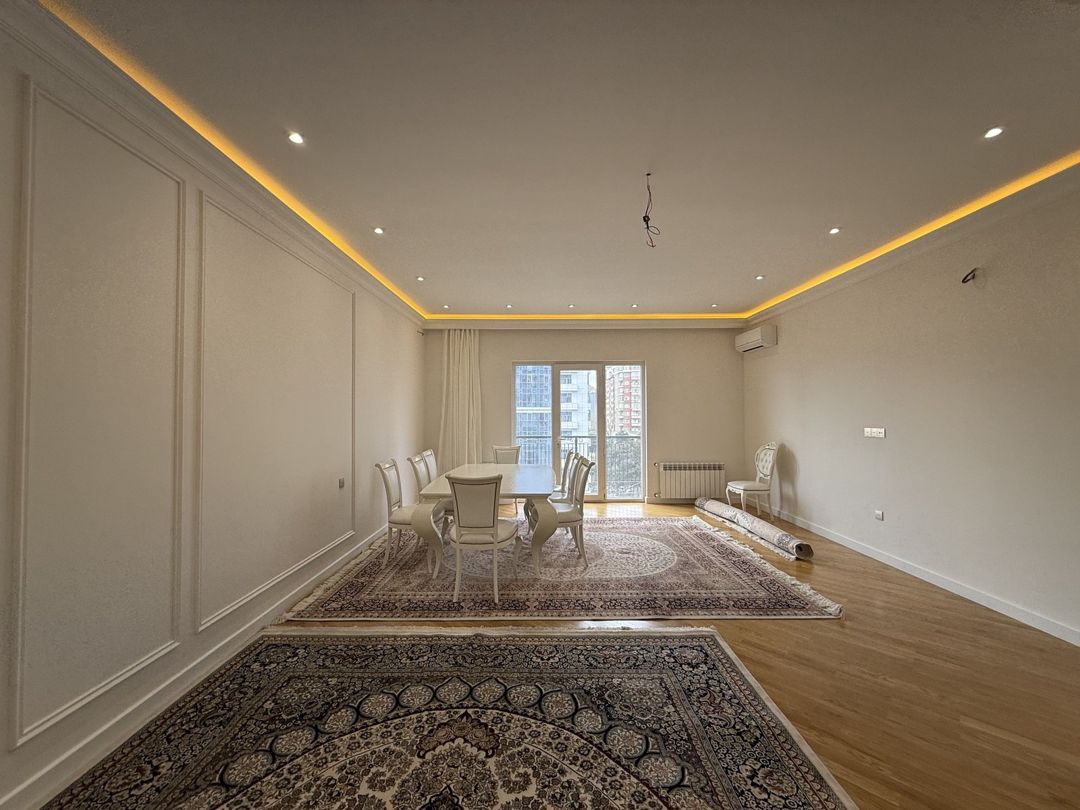 Satılır 3 otaqlı yeni tikili 150 m² — Mənzil, Bakı (2)