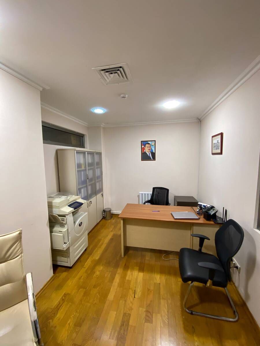 Satılır obyekt 710 m² — Əmlak, Bakı (9)
