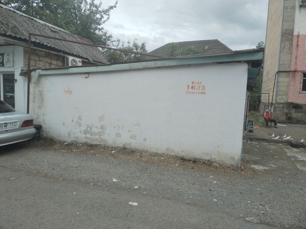 Lenkeranda Raypoda 5 nömreli Bagçanin yaninda. Senedli Qaraj 4*5 ə — Daşınmaz əmlak, Lənkəran (6)