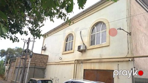Satılır 10 otaqlı həyət evi/bağ evi 1000 m²