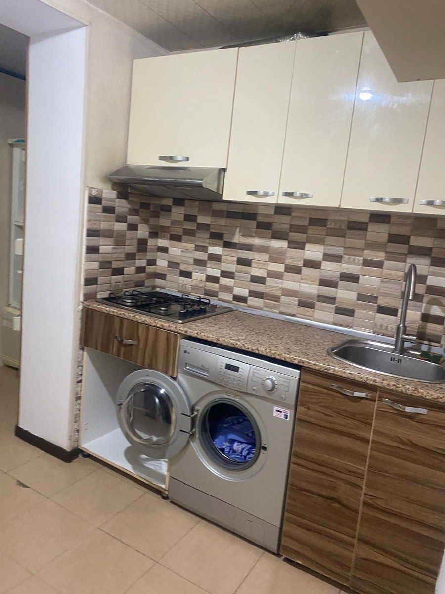 İcarəyə verilir 3 otaqlı köhnə tikili 90 m² — Mənzil, Bakı (9)