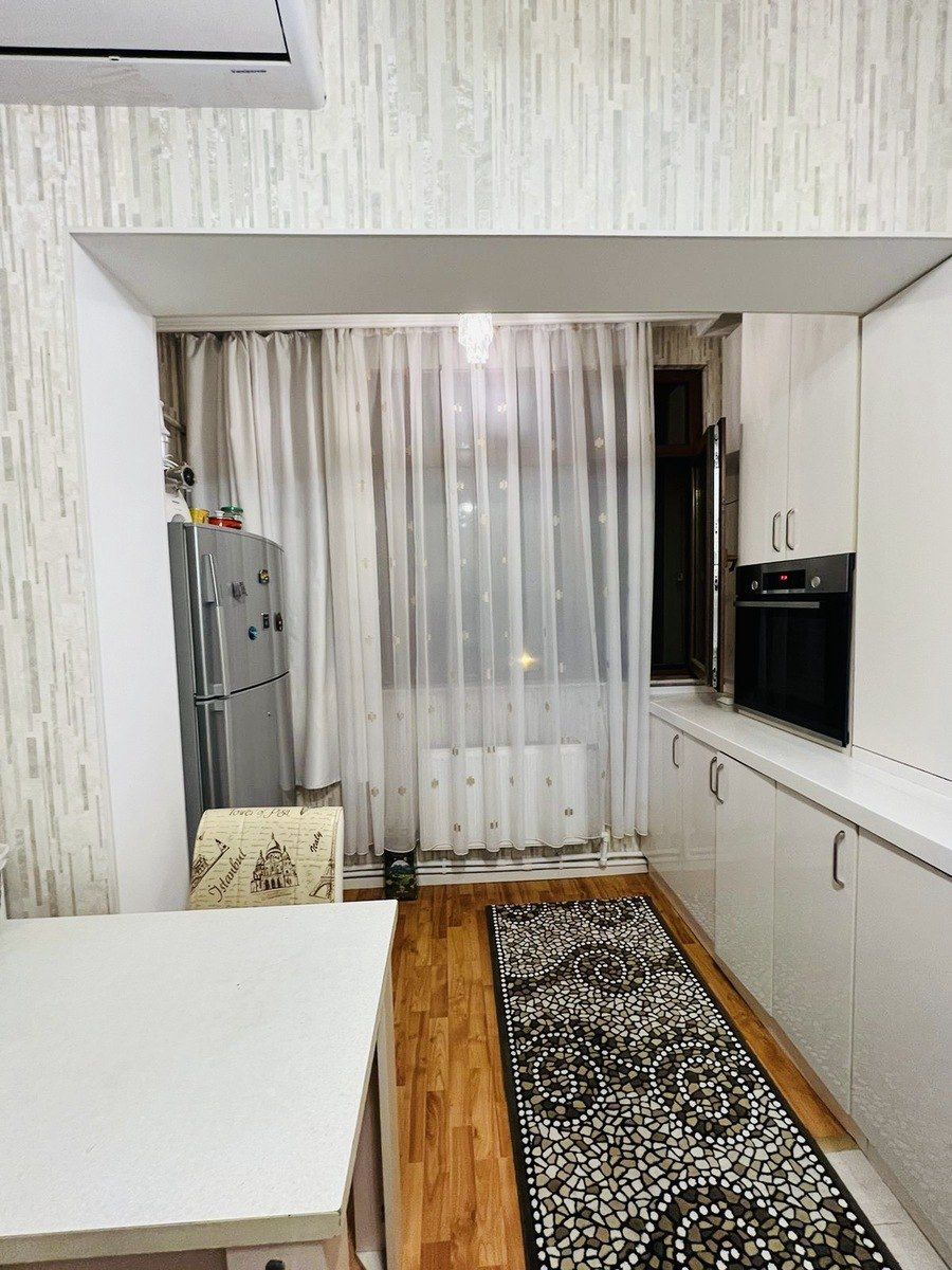 Satılır 3 otaqlı köhnə tikili 92 m² — Mənzil, Bakı (4)