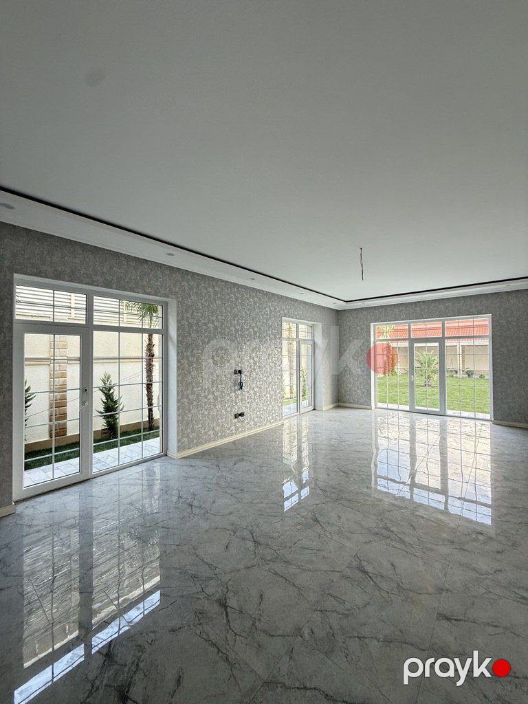Satılır 5 otaqlı həyət evi/bağ evi 300 m² — Ev, villa, Bakı (10)