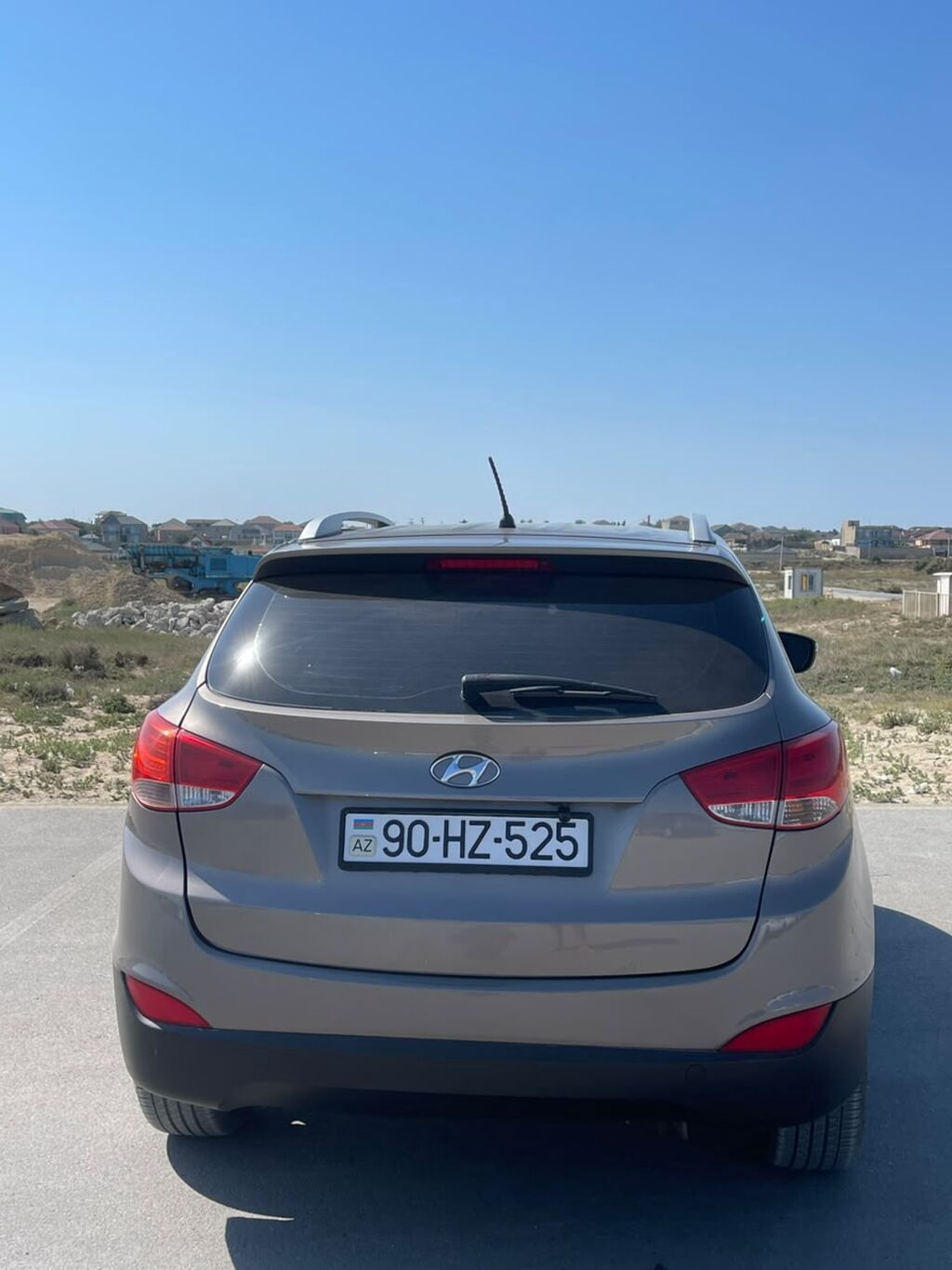Hyundai ix35 crossover Xarici görünüş: - Rəng: boz/qəhvəyi (metalik — Avtomobillər, Mehdiabad (2)