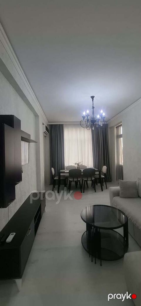 Satılır 2 otaqlı yeni tikili 84 m²