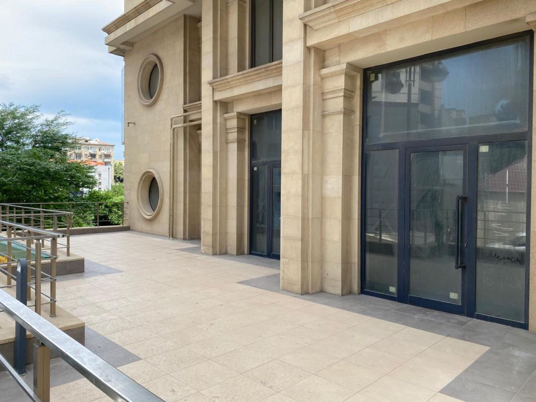 Kommersiya ofisi icarəyə verilir, Zivərbəy Əhmədbəyov küçəsi — Ofis, Bakı (8)