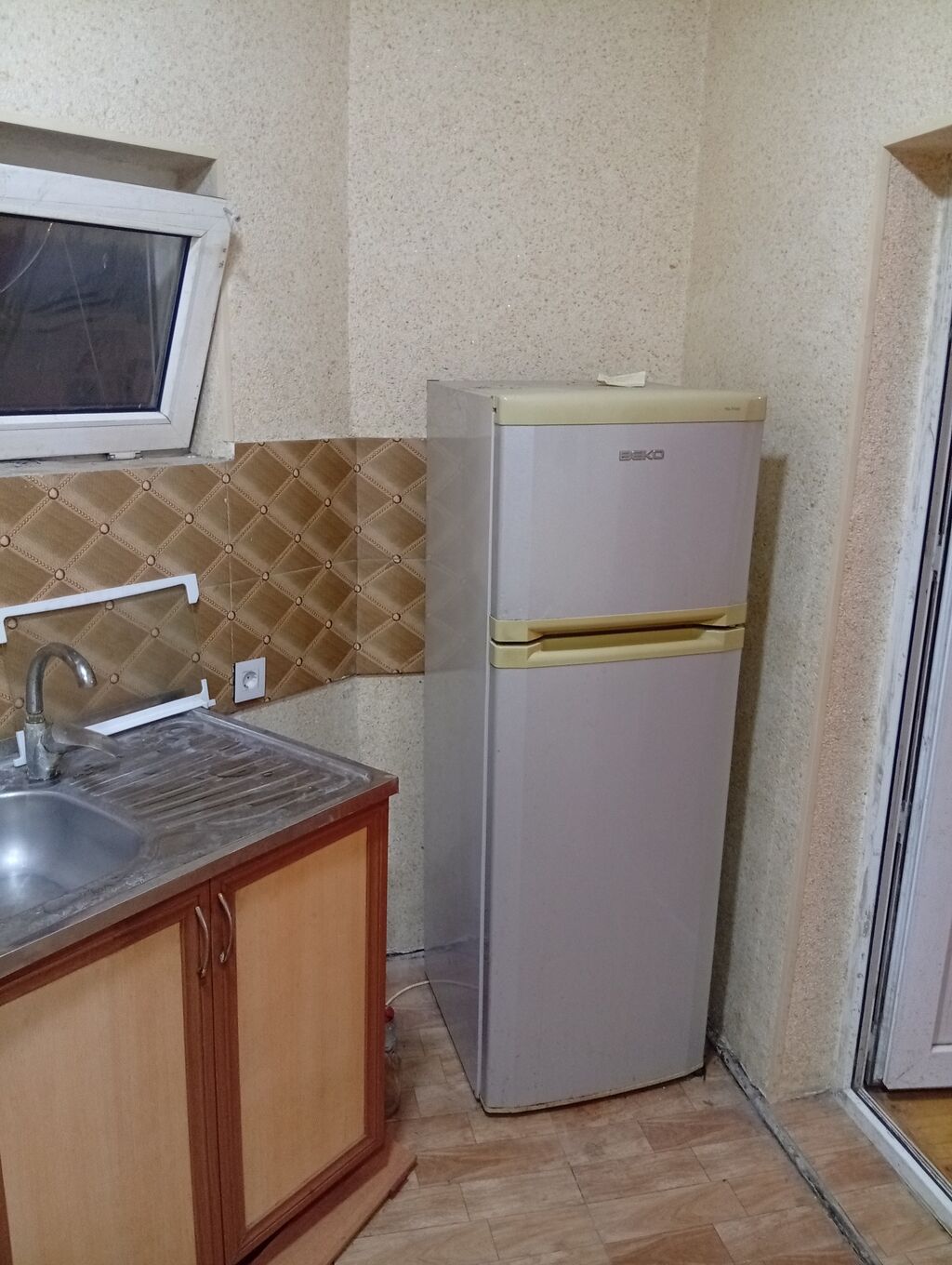 60 kv. m, 3 otaqlı, İşıq — Daşınmaz əmlak, Saray (9)