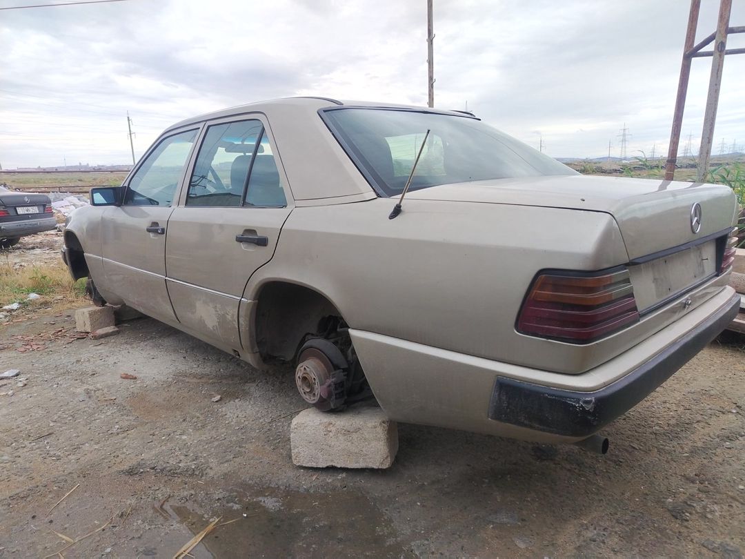 Mercedes 250 D, 1988 il — Avtomobillər, Bakı (3)