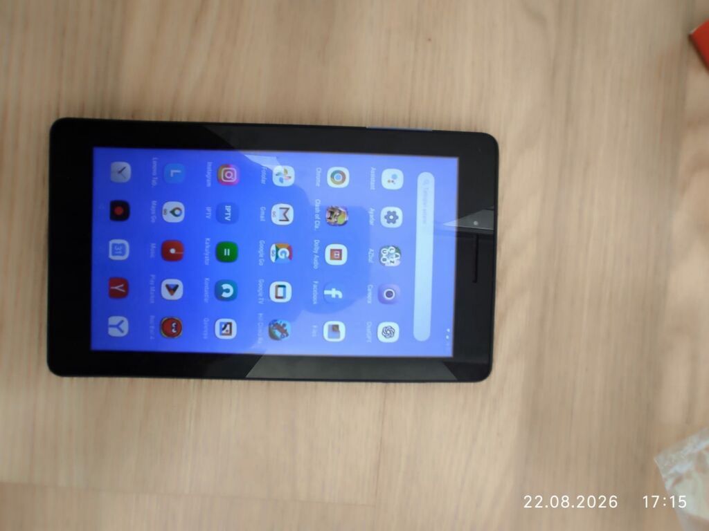 Android planşet - Təxmini 7–8 düymlük sensorlu ekran, klassik qara — Digər planşetlər, Bakı (2)