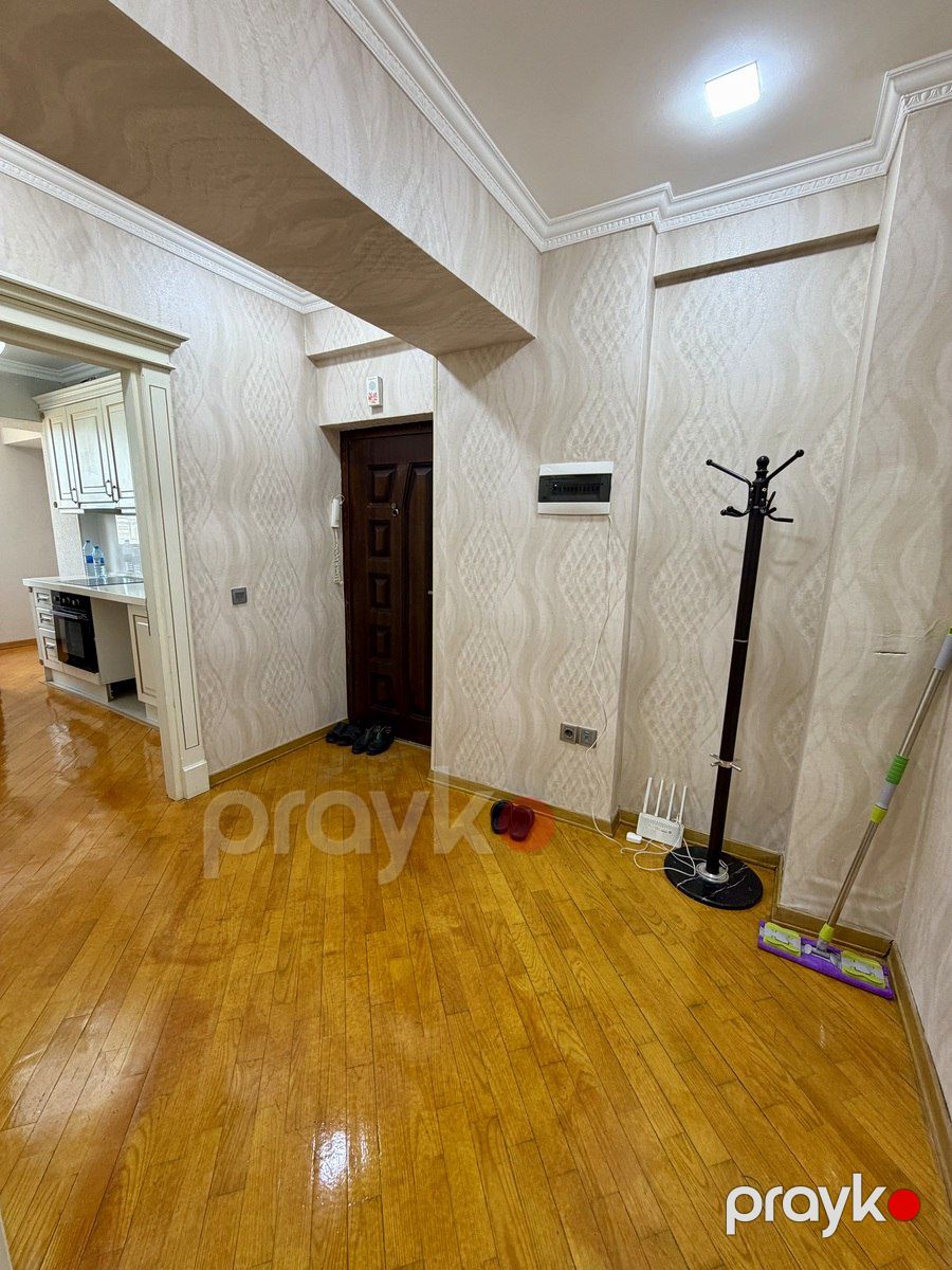 Satılır 2 otaqlı köhnə tikili 72 m² — Mənzil, Bakı (4)