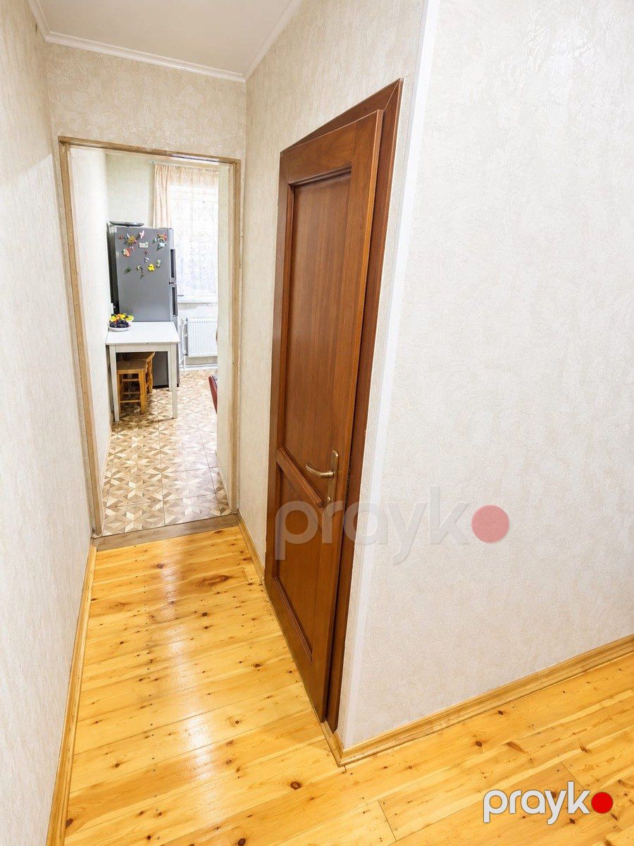 Satılır 2 otaqlı köhnə tikili 65 m² — Mənzil, Bakı (12)