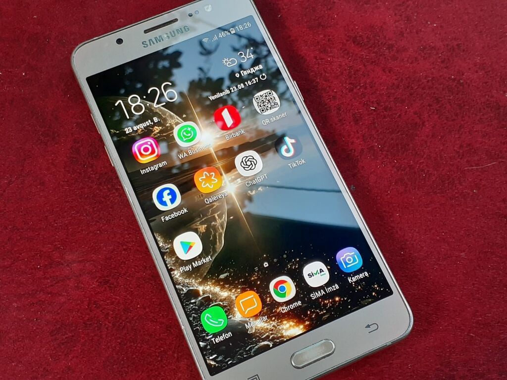 Samsung Galaxy J5 2016, 16 GB, rəng - Qızılı, Zəmanət, Düyməli, Sensor — Samsung, Gəncə (4)