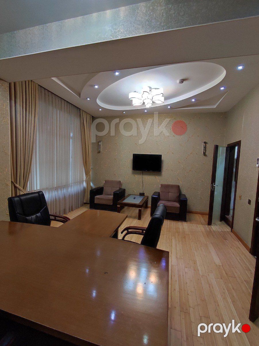 Ofis icarəyə verilir, Azadlıq m. — Daşınmaz əmlak, Bakı (4)