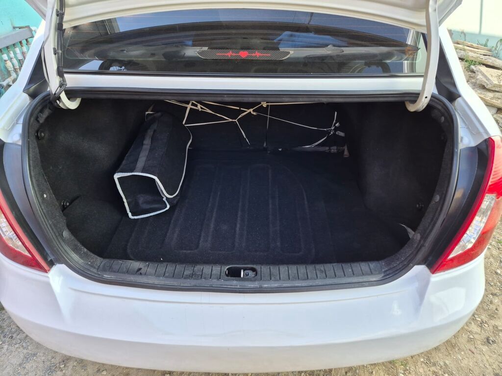 Hyundai Accent: 1.4 l | 2009 il Sedan — Avtomobillər, Mehdiabad (4)