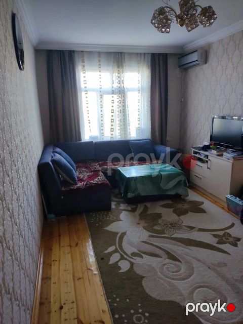 Satılır 2 otaqlı köhnə tikili 70 m² — Bakı