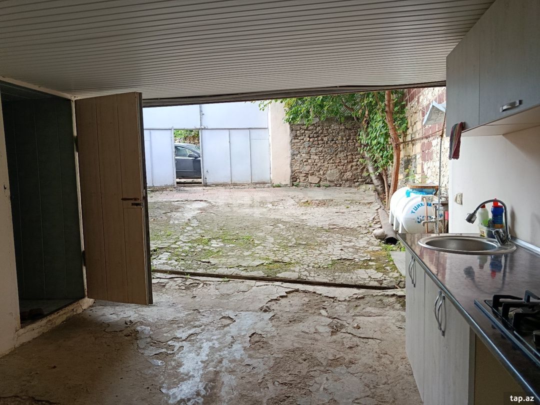 Həyət evi, Göygöl r. — Daşınmaz əmlak, Göygöl (3)