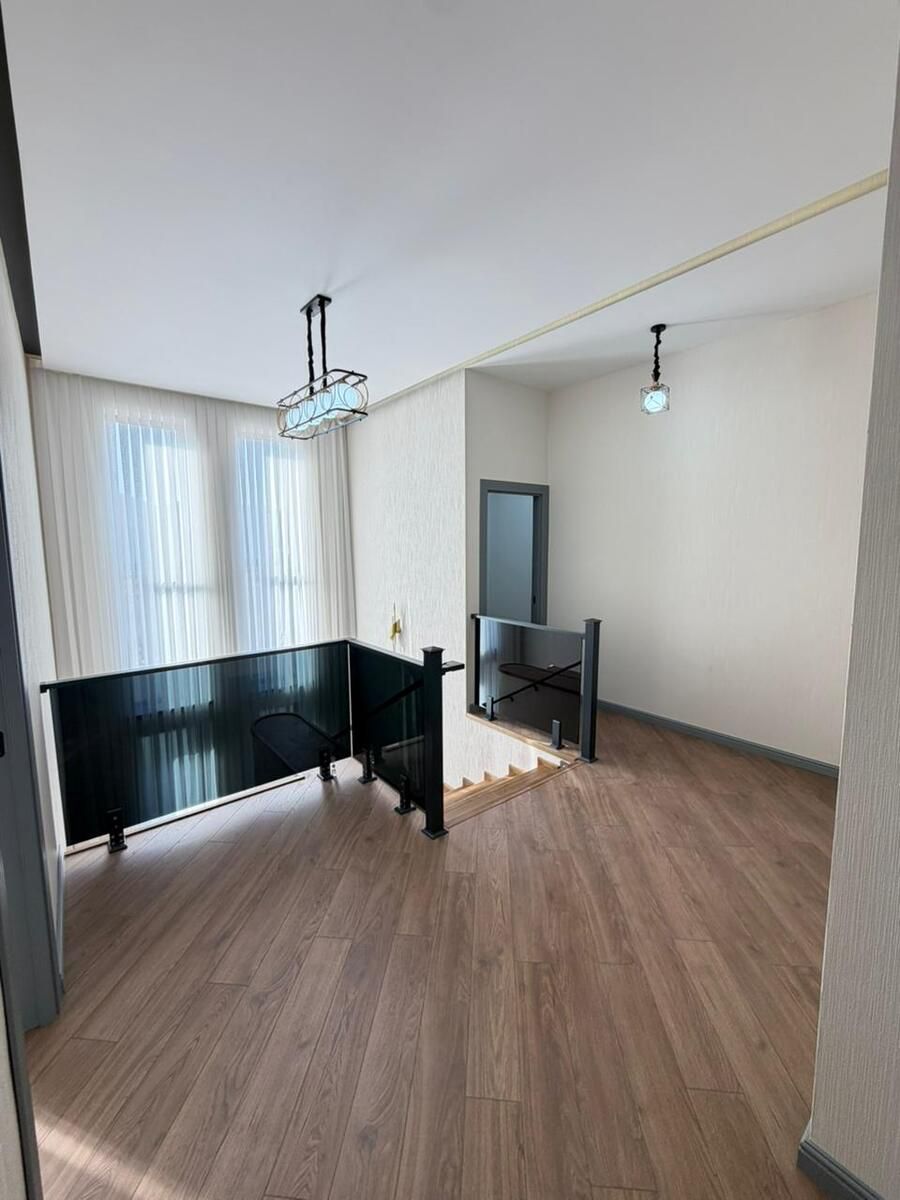 Satılır 5 otaqlı həyət evi/bağ evi 240 m² — Ev, villa, Bakı (10)