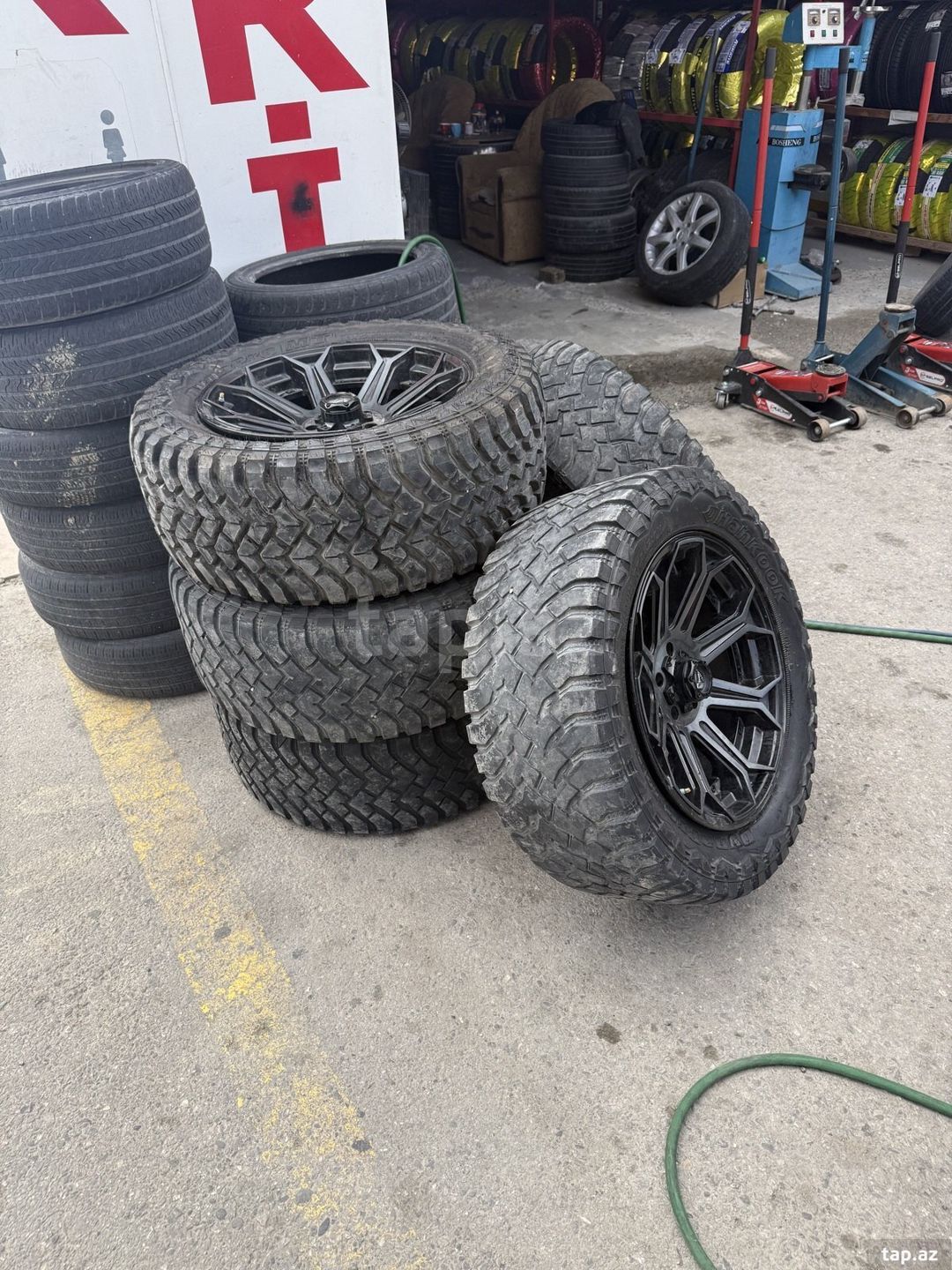 Jeep Wrangler təkərləri R20 — Ehtiyat hissələri və aksesuarlar, Bakı (2)