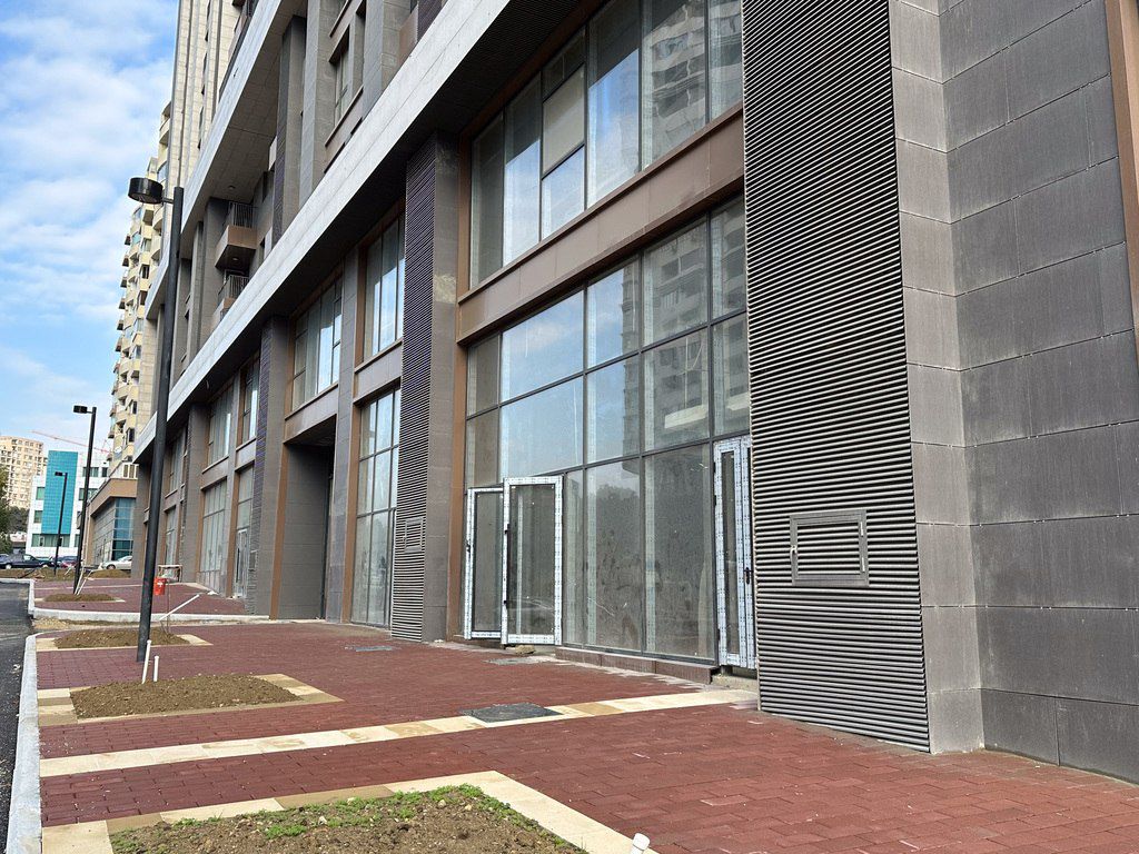 Satılır obyekt 177.9 m² — Əmlak, Bakı (2)