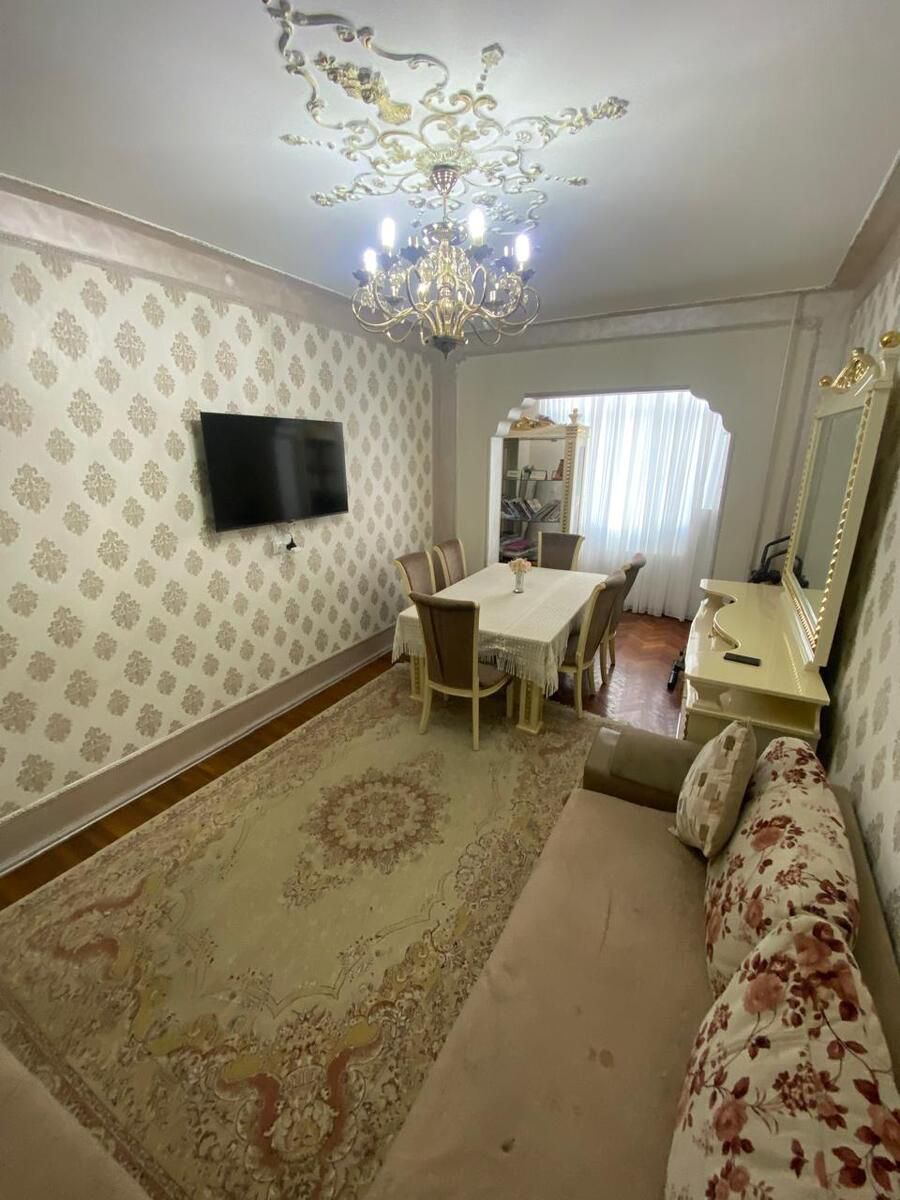 Satılır 2 otaqlı köhnə tikili 60 m² — Mənzil, Bakı (3)