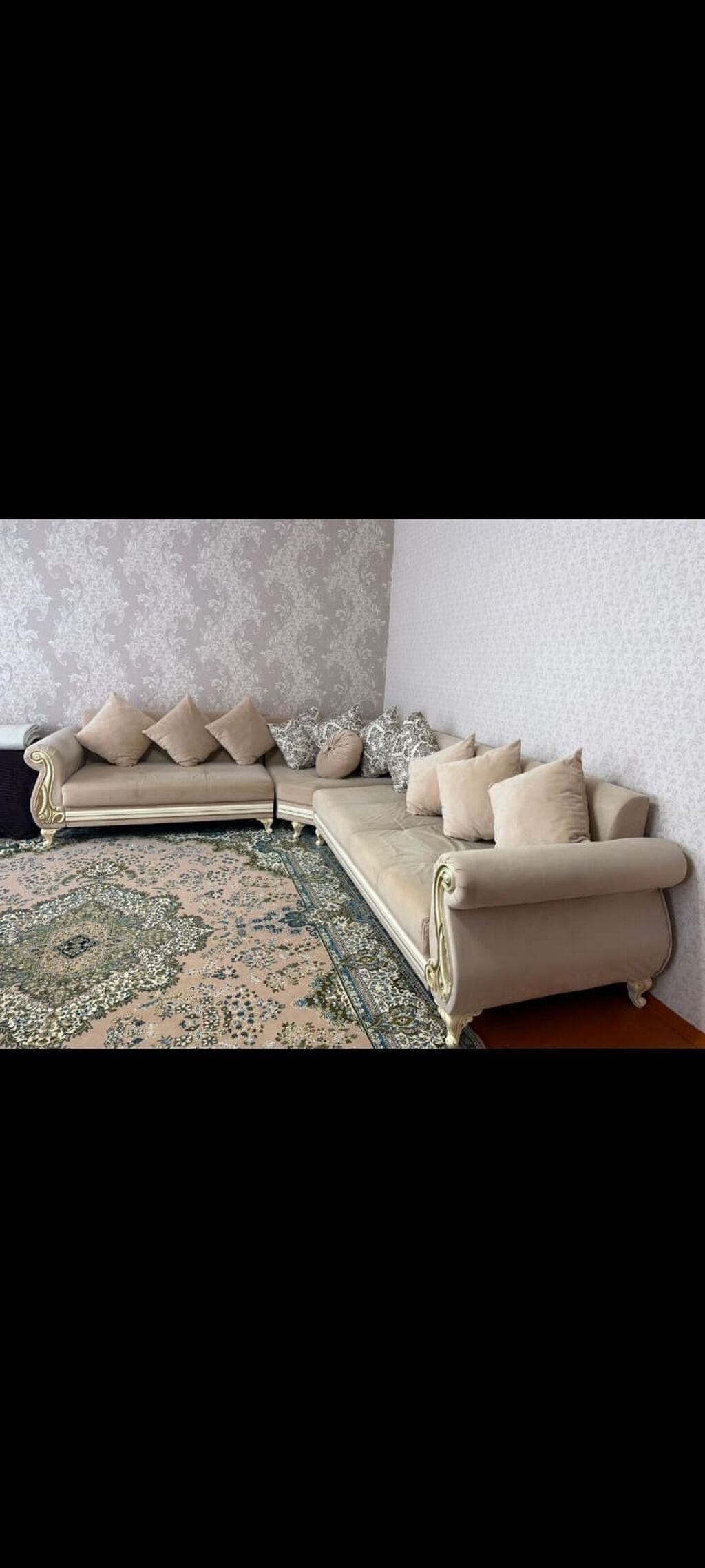 Kunc divani 380 m açılmır bazalı deyil, yaxşı vəziyyətde ünvan Nizami — Mebel, Bakı