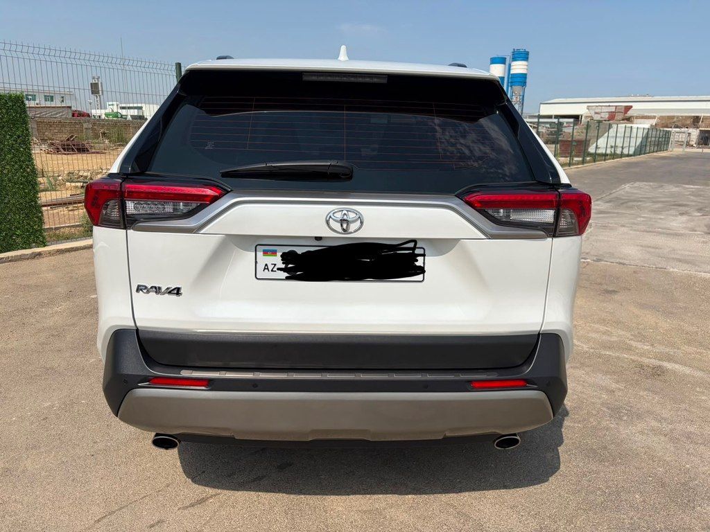 Toyota RAV4, 2.0 L, 2023 il, 44 000 km — Avtomobillər, Bakı (7)