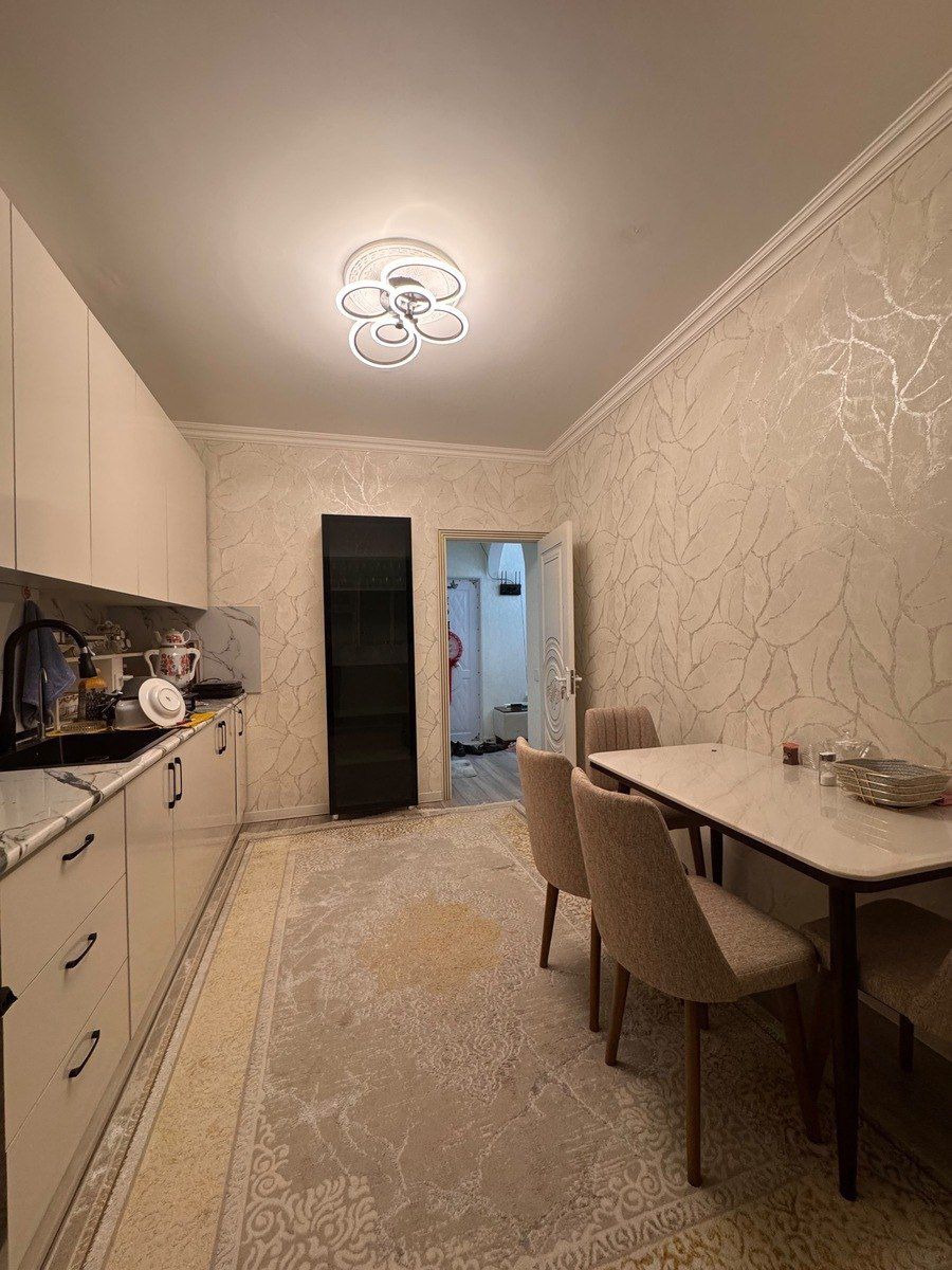 Satılır 2 otaqlı köhnə tikili 64 m² — Mənzil, Bakı (7)